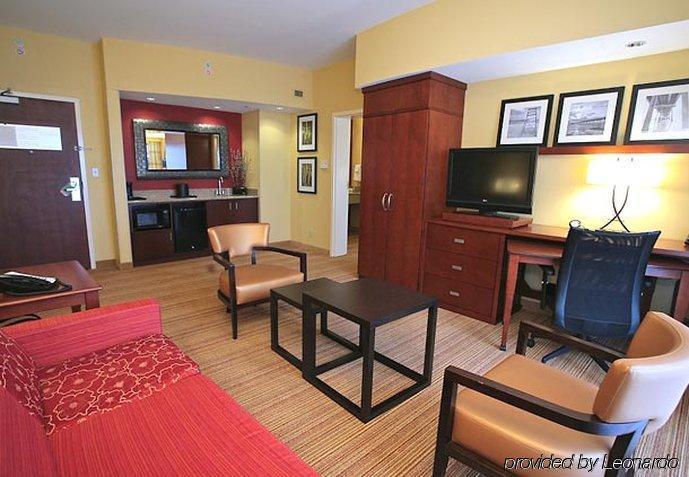 Courtyard By Marriott Jacksonville I-295/East Beltway Habitación foto
